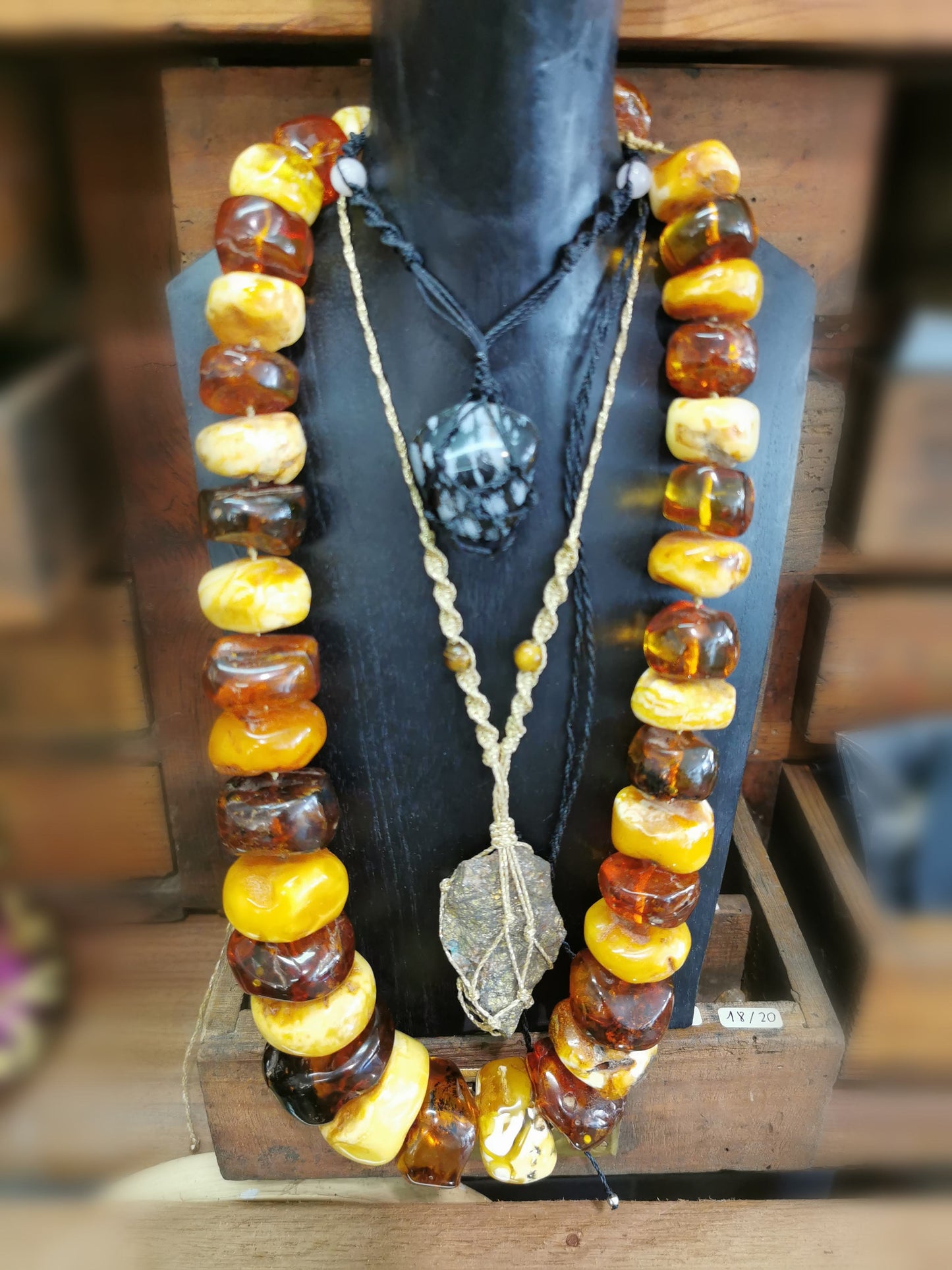 Collar de ámbar pieza única